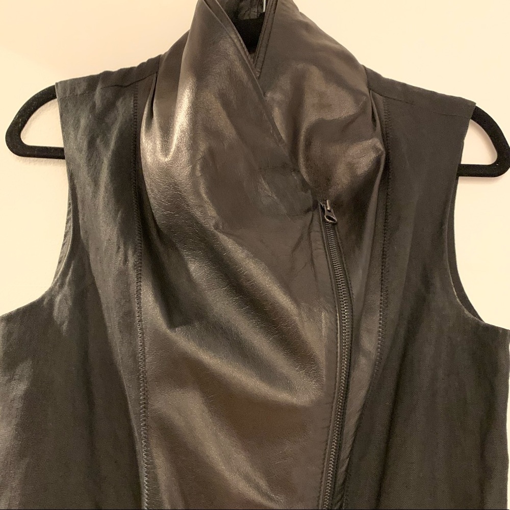 Vince Black Asymmetrical Linen Leather Vest - M View 3